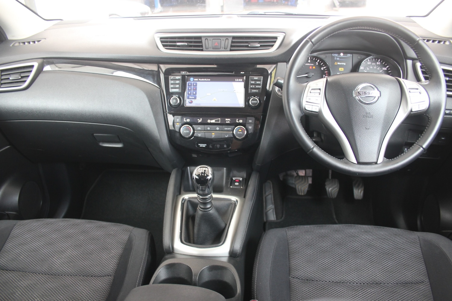 Used Nissan Qashqai 2016 for sale - 76455547: Photo 2