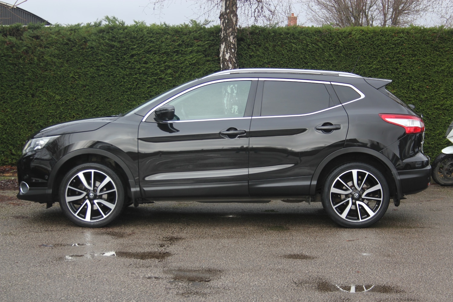 Used Nissan Qashqai 2015 for sale - 77460348: Photo 13