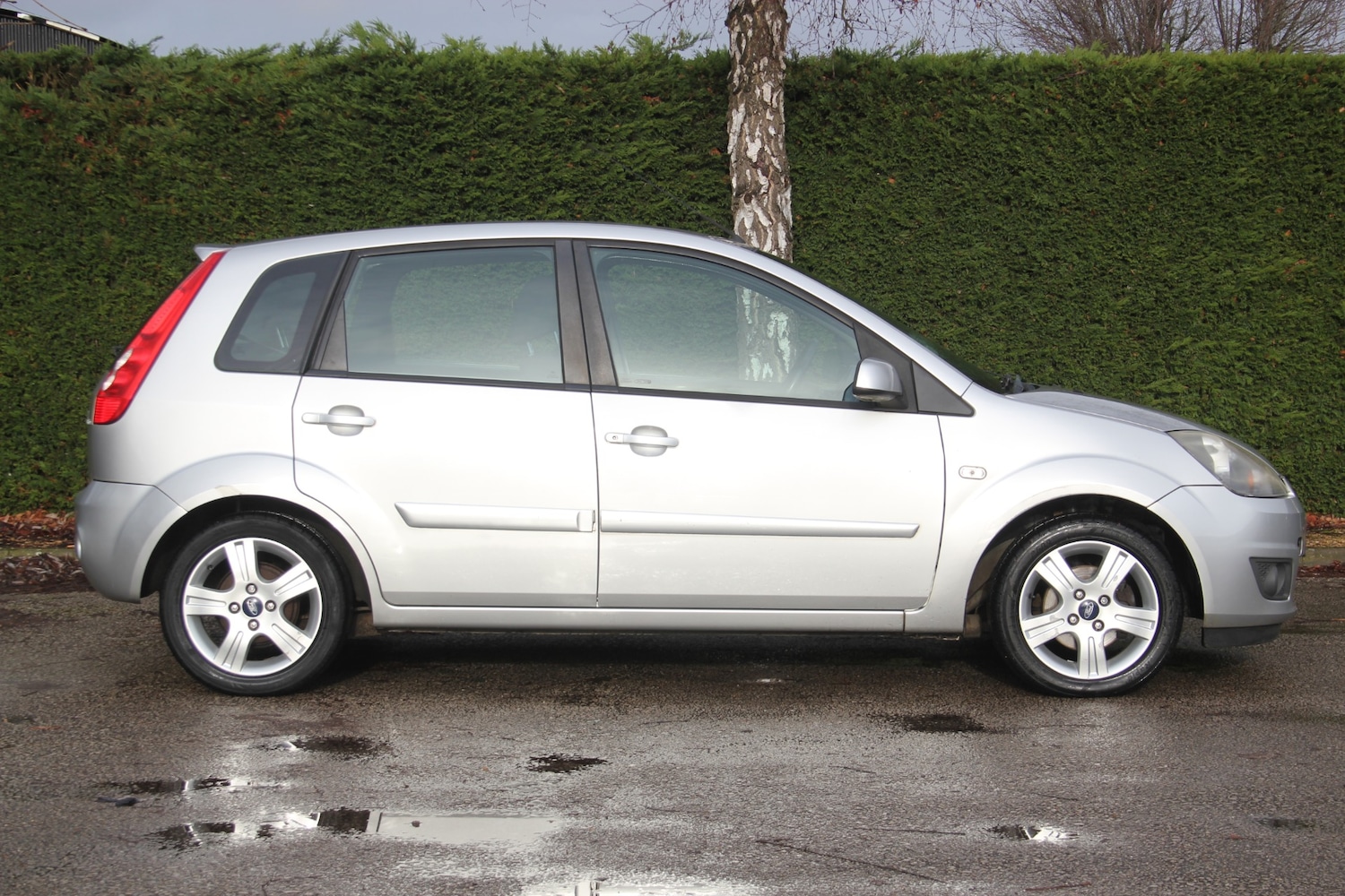 Used Ford Fiesta 2007 for sale - 77234426: Photo 9