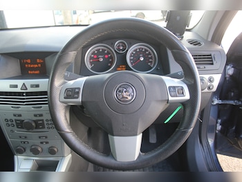 Used Vauxhall Astra 2009 for sale - 78012779: Photo