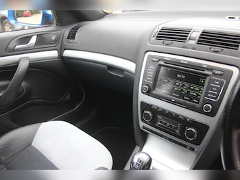Used Skoda Octavia 2009 for sale - 75999986: Photo
