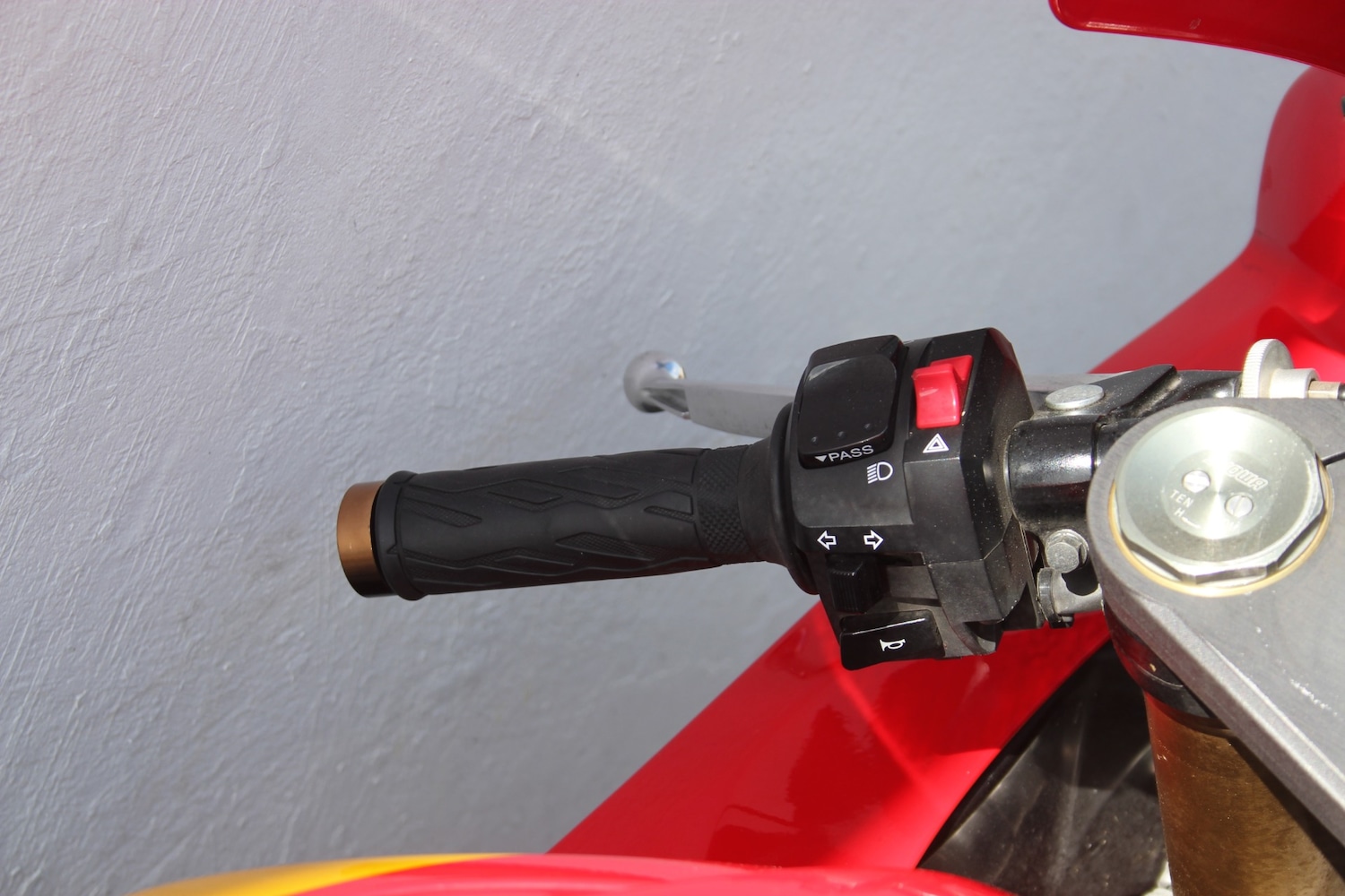 Used Suzuki GSX-R 2012 for sale - 78838308: Photo 5