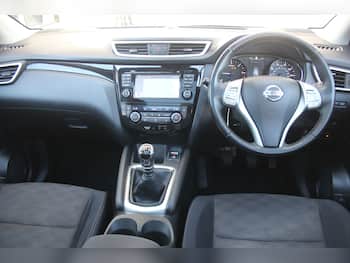 Used Nissan Qashqai 2016 for sale - 79631734: Photo