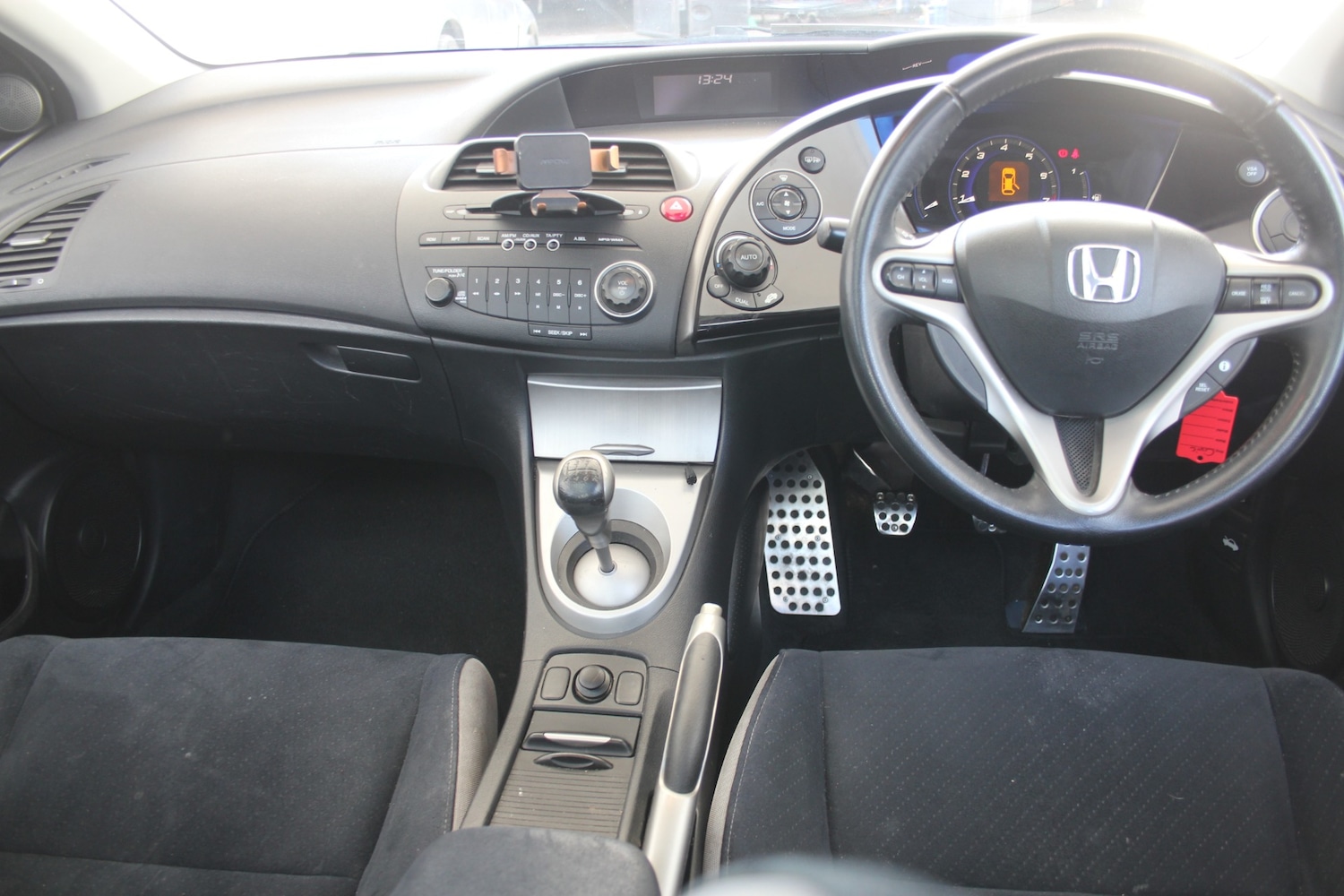 Used Honda Civic 2008 for sale - 76115413: Photo 2