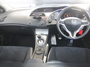 Used Honda Civic 2008 for sale - 76115413: Photo 2