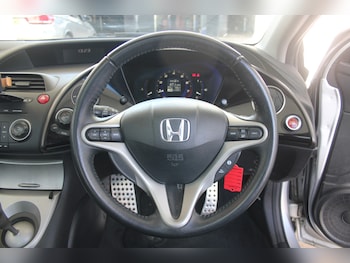 Used Honda Civic 2008 for sale - 76115413: Photo 3