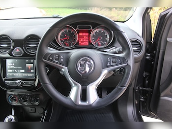 Used Vauxhall ADAM 2016 for sale - 76532104: Photo