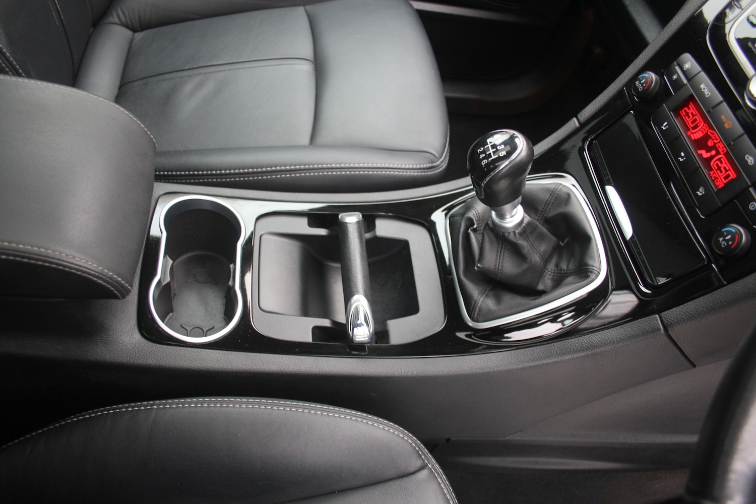 Used Ford Galaxy 2013 for sale - 77619463: Photo 5