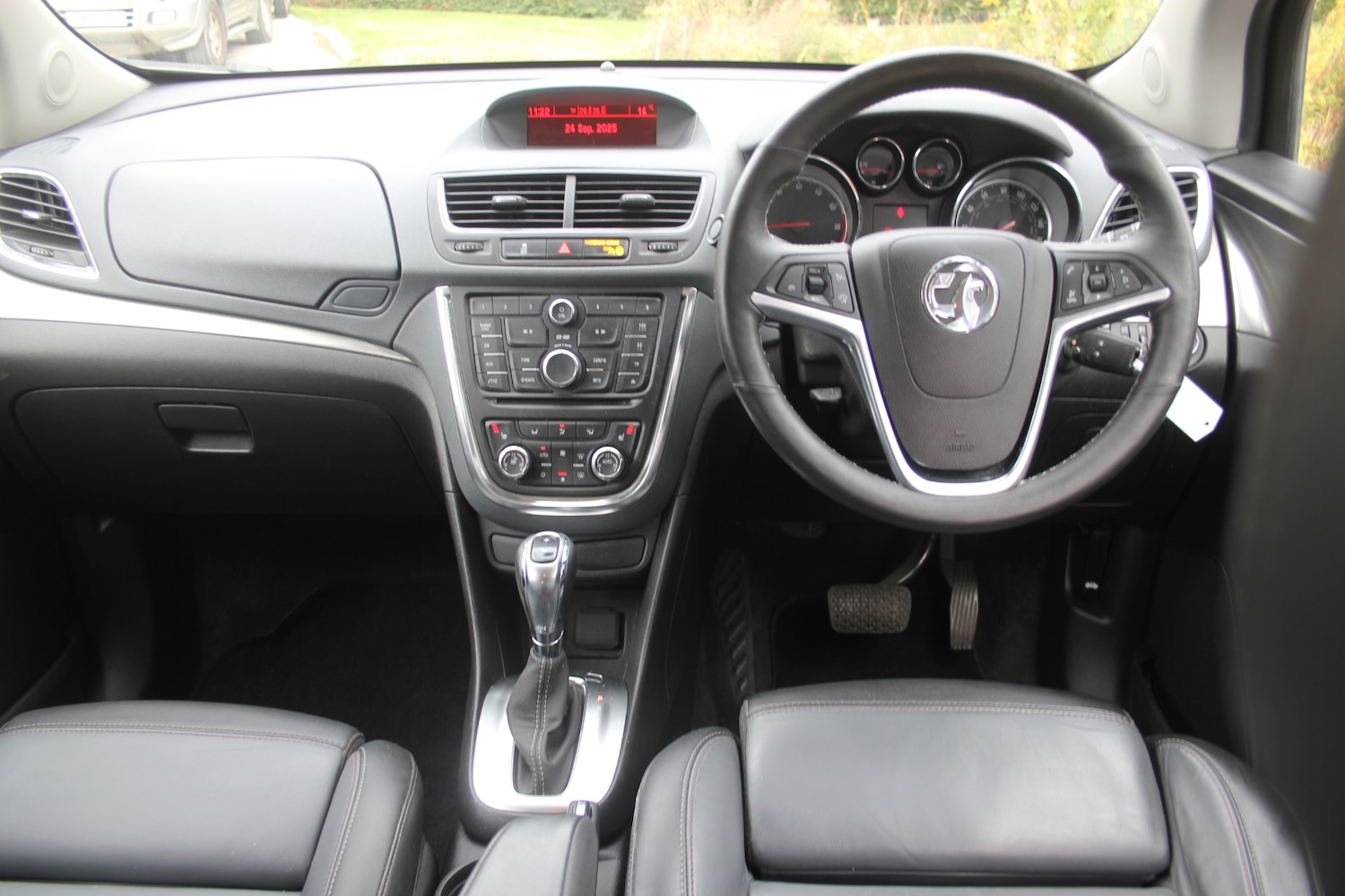 Used Vauxhall Mokka 2016 for sale - 76055479: Photo 2