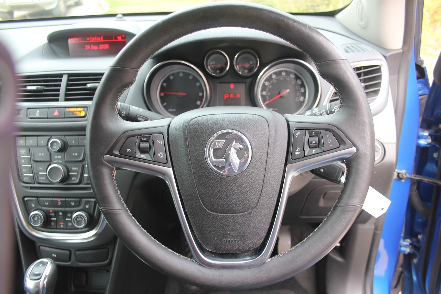 Used Vauxhall Mokka 2016 for sale - 76055479: Photo 3