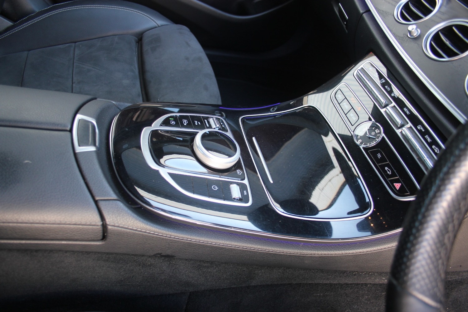 Used Mercedes-Benz E Class 2016 for sale - 78168968: Photo 8