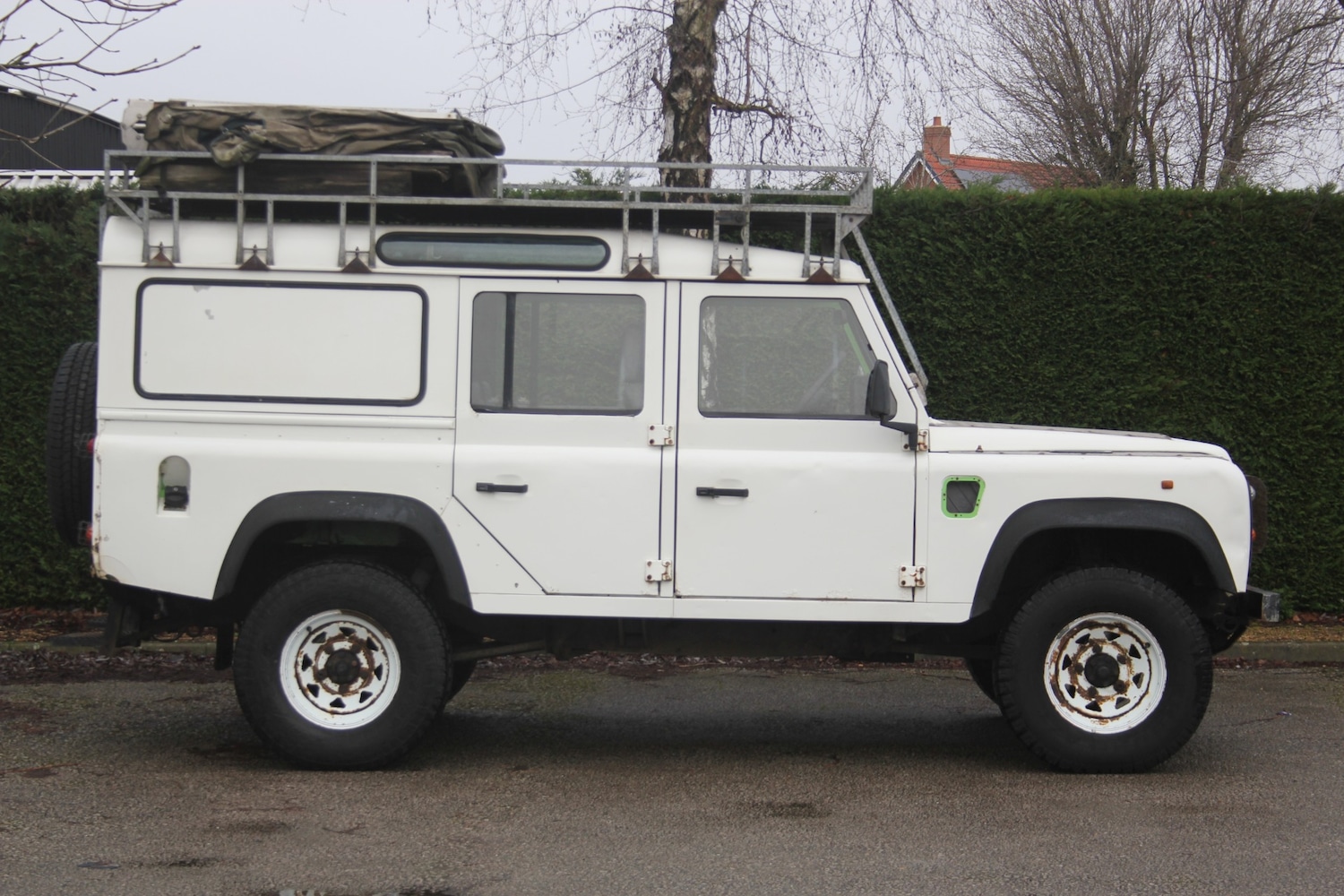 Used Land Rover Defender 110 1997 for sale - 77516512: Photo 11