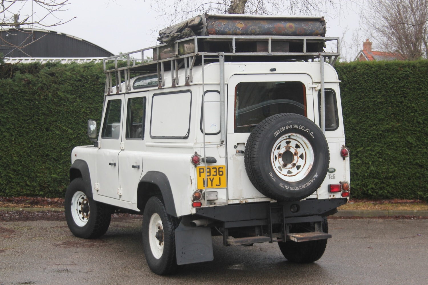 Used Land Rover Defender 110 1997 for sale - 77516512: Photo 18