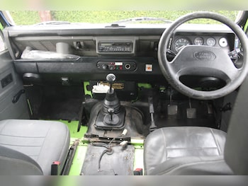 Used Land Rover Defender 1997 for sale - 77516512: Photo