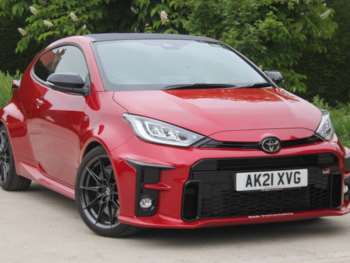 2021 (21) - 1.6 AWD [Circuit Pack] 3-Door