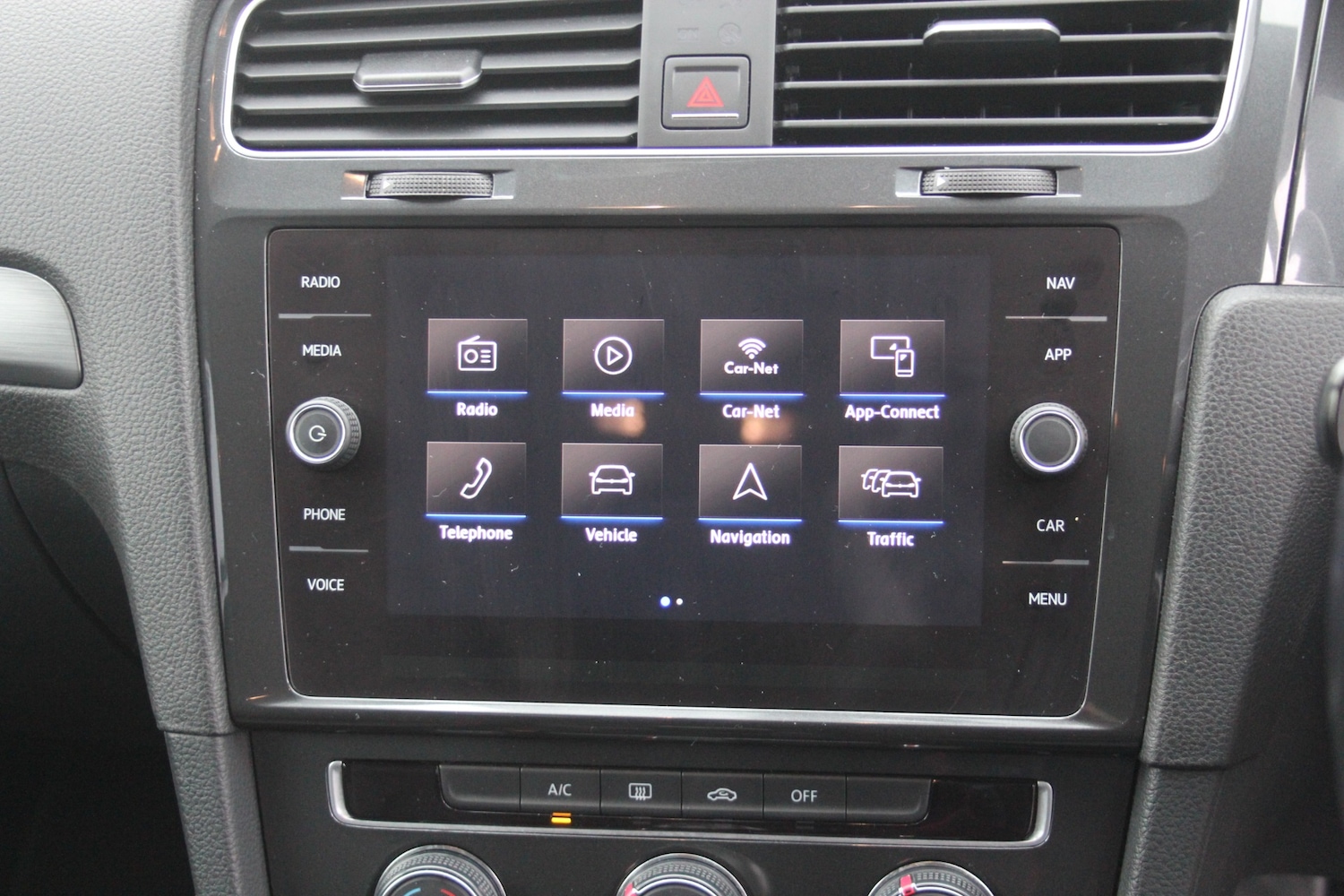 Used Volkswagen Golf 2018 for sale - 77259175: Photo 4