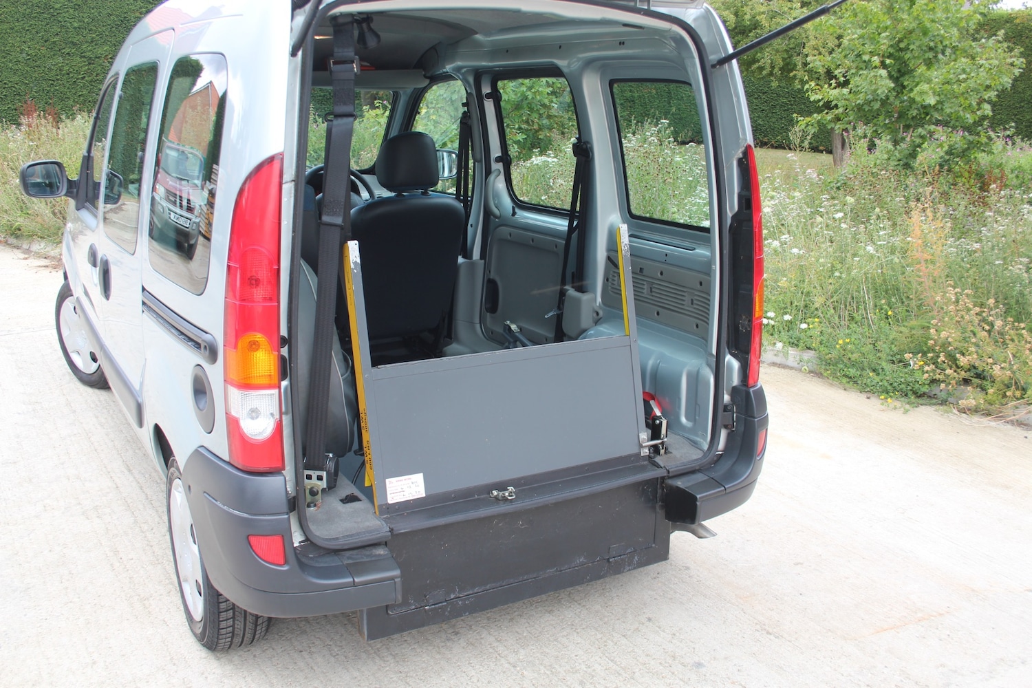 Vehicle 19