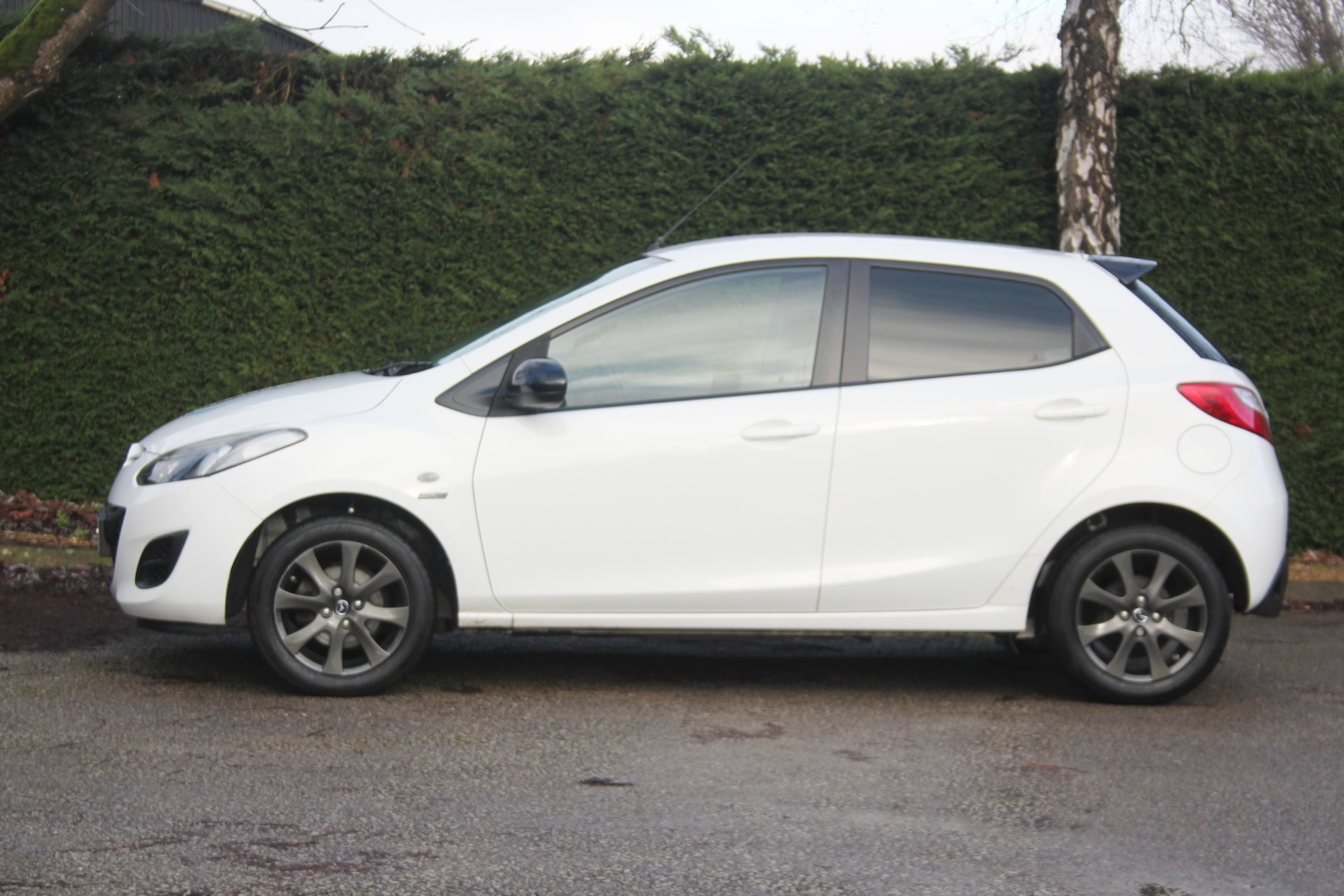 Used Mazda Mazda2 2015 for sale - 77460364: Photo 10