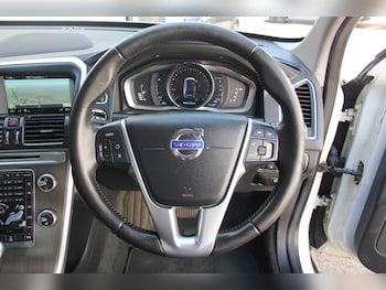 Used Volvo XC60 2016 for sale - 78716817: Photo