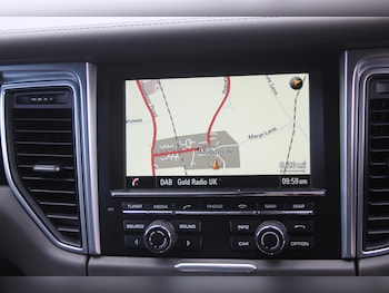 Used Porsche Macan 2015 for sale - 78826424: Photo