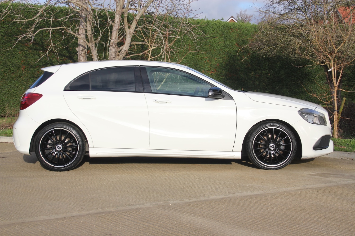Used Mercedes-Benz A-Class 2017 for sale - 76908140: Photo 11