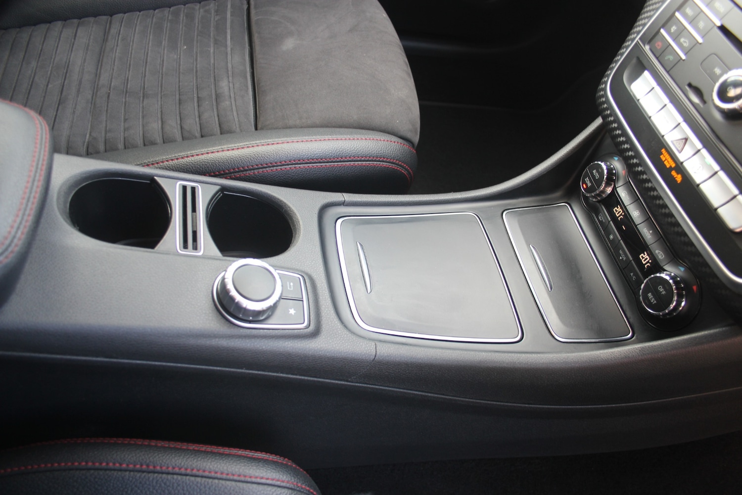 Used Mercedes-Benz A-Class 2017 for sale - 76908140: Photo 7