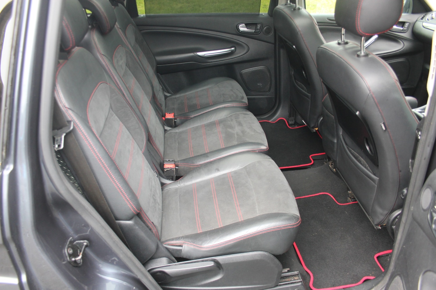 Used Ford S-Max 2010 for sale - 77687413: Photo 10