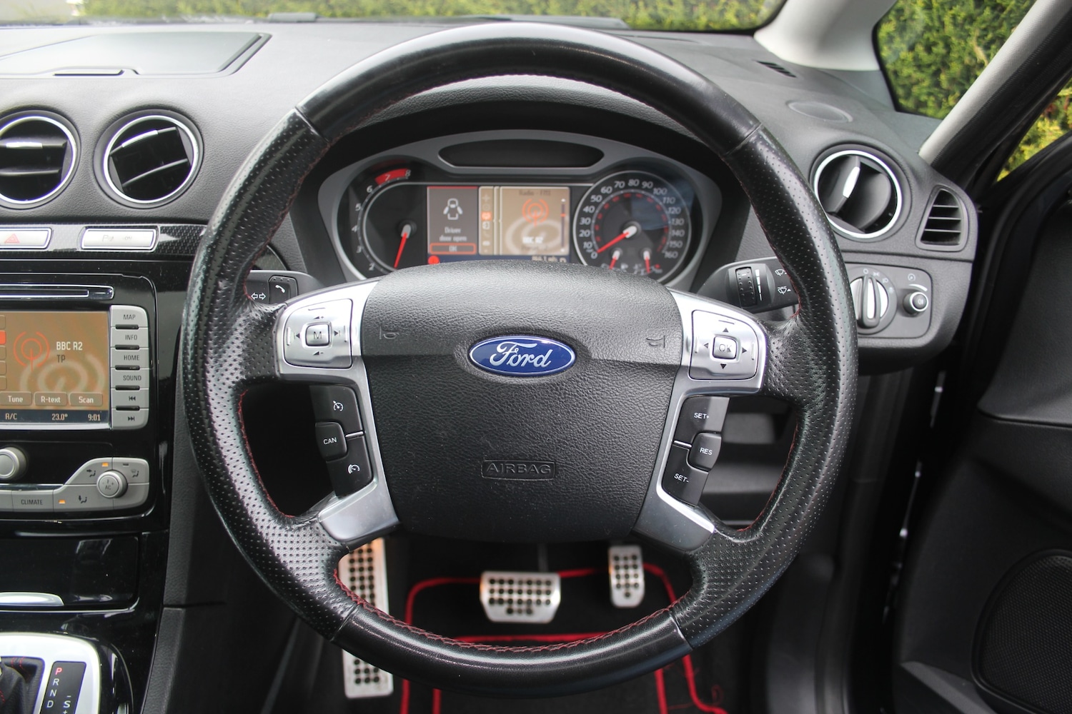 Used Ford S-Max 2010 for sale - 77687413: Photo 3