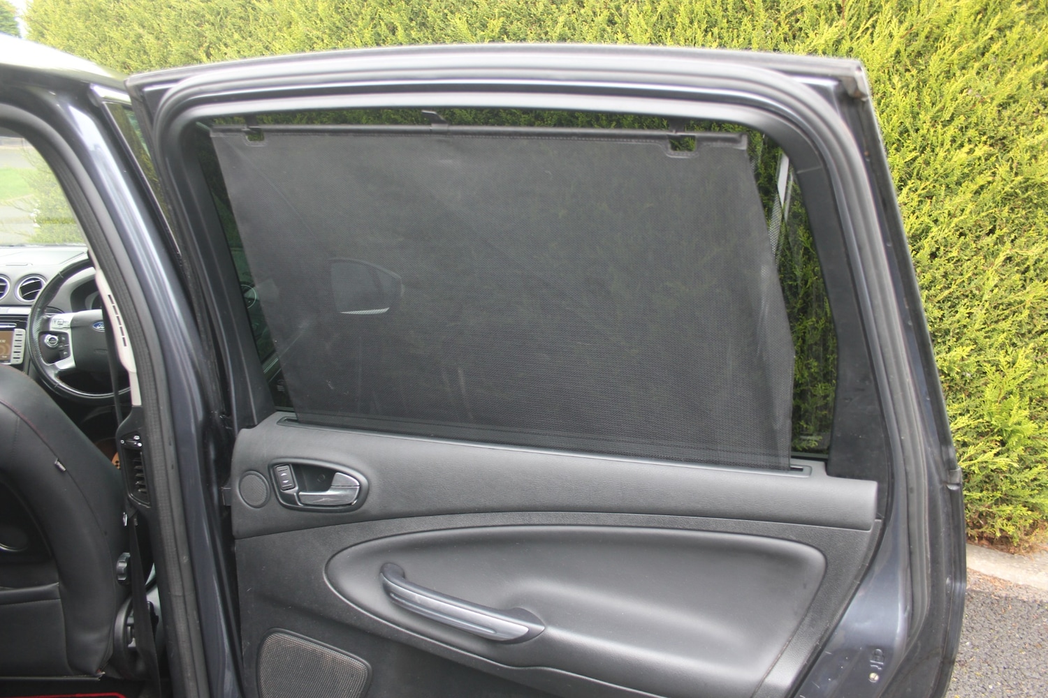 Used Ford S-Max 2010 for sale - 77687413: Photo 9