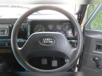 Used Land Rover Defender 1994 for sale - 78169036: Photo