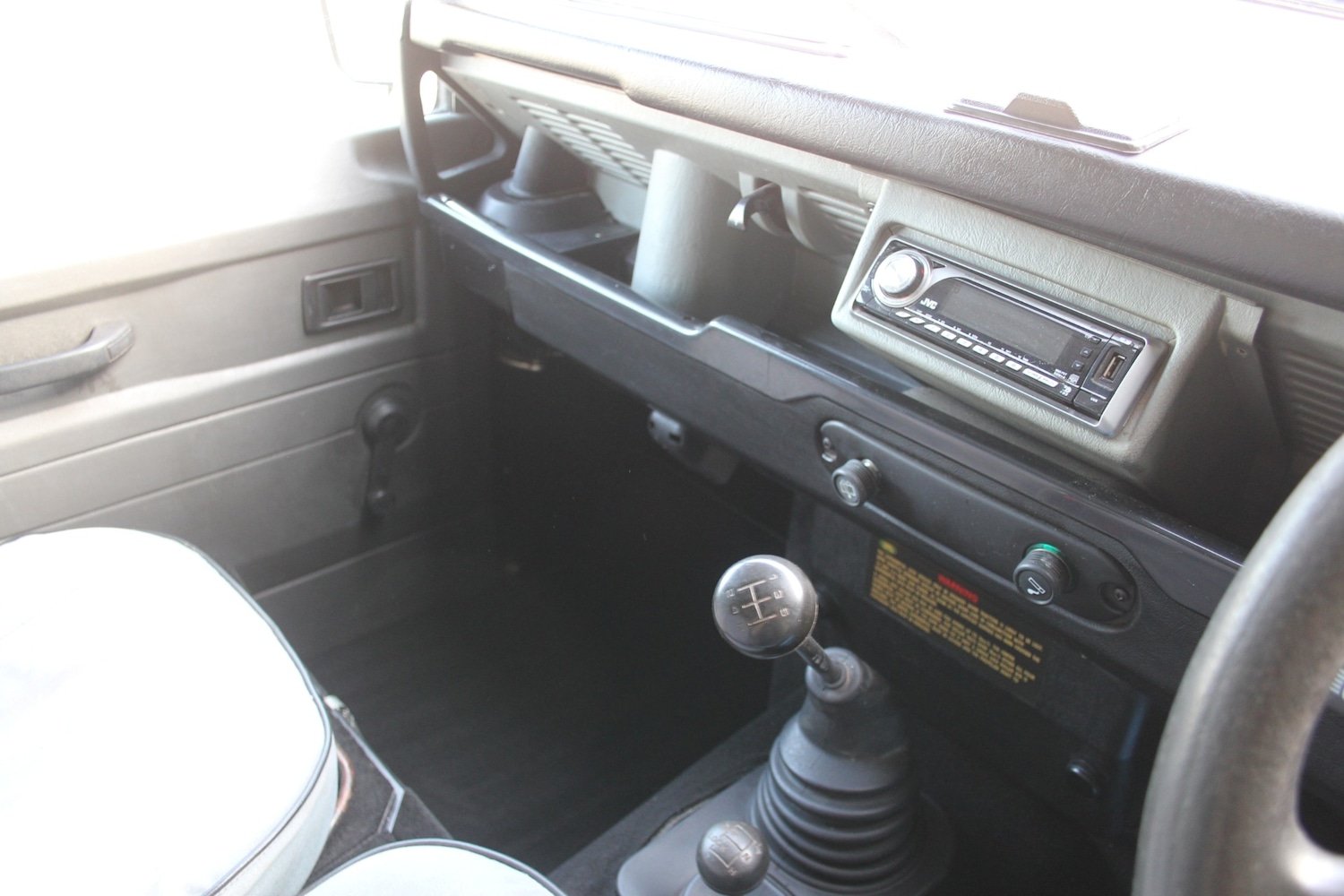 Used Land Rover Defender 1994 for sale - 78169036: Photo 3