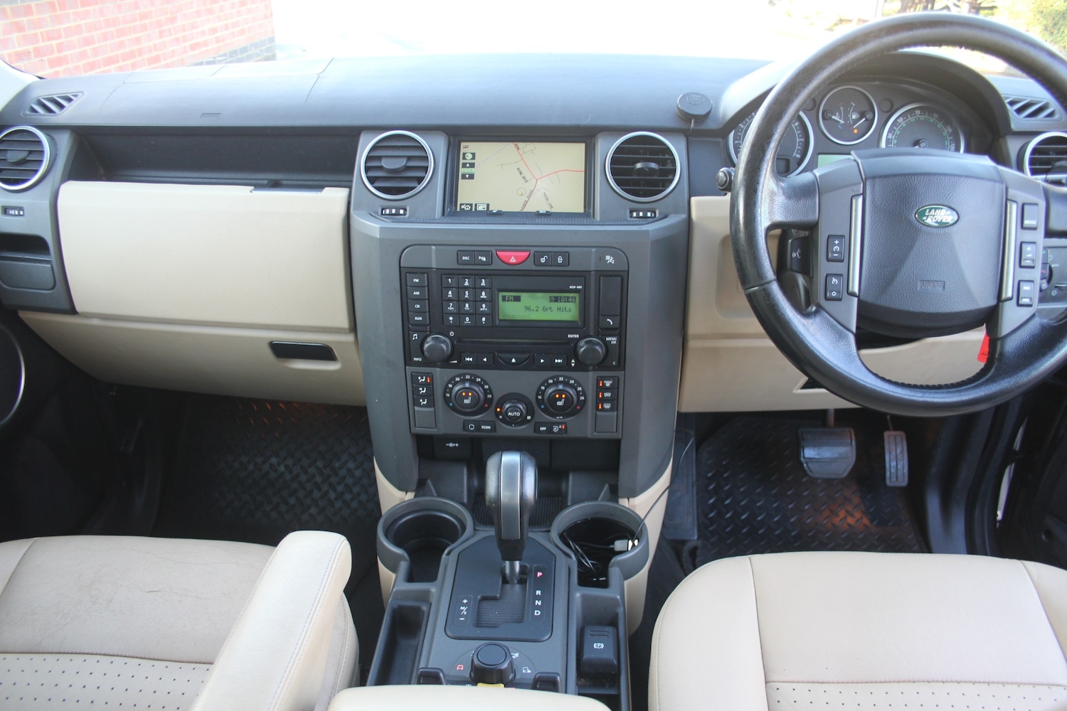 Used Land Rover Discovery 2006 for sale - 77223076: Photo 2