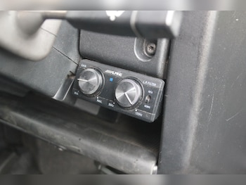 Used Land Rover Defender 2015 for sale - 79232083: Photo