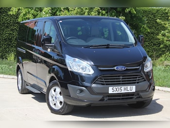 Used Ford Tourneo Custom 2015 for sale - 78454772: Photo