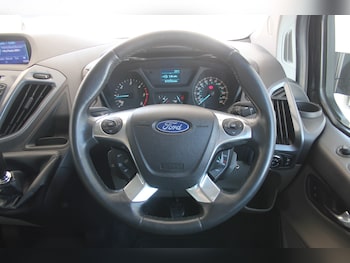 Used Ford Tourneo Custom 2015 for sale - 78454772: Photo