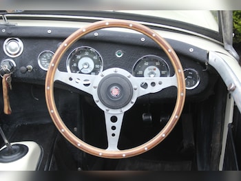 Used Austin Healey 1961 for sale - 78412078: Photo