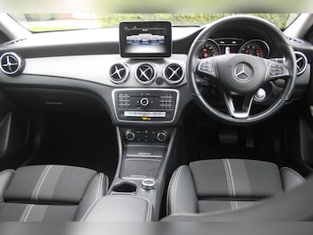 Used Mercedes-Benz GLA 2019 for sale - 78012690: Photo