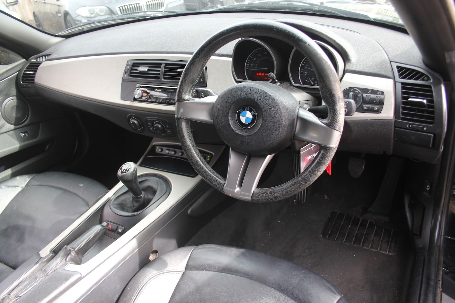 Used BMW Z4 2005 for sale - 77888697: Photo 2