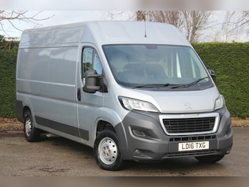 Peugeot Boxer feature image