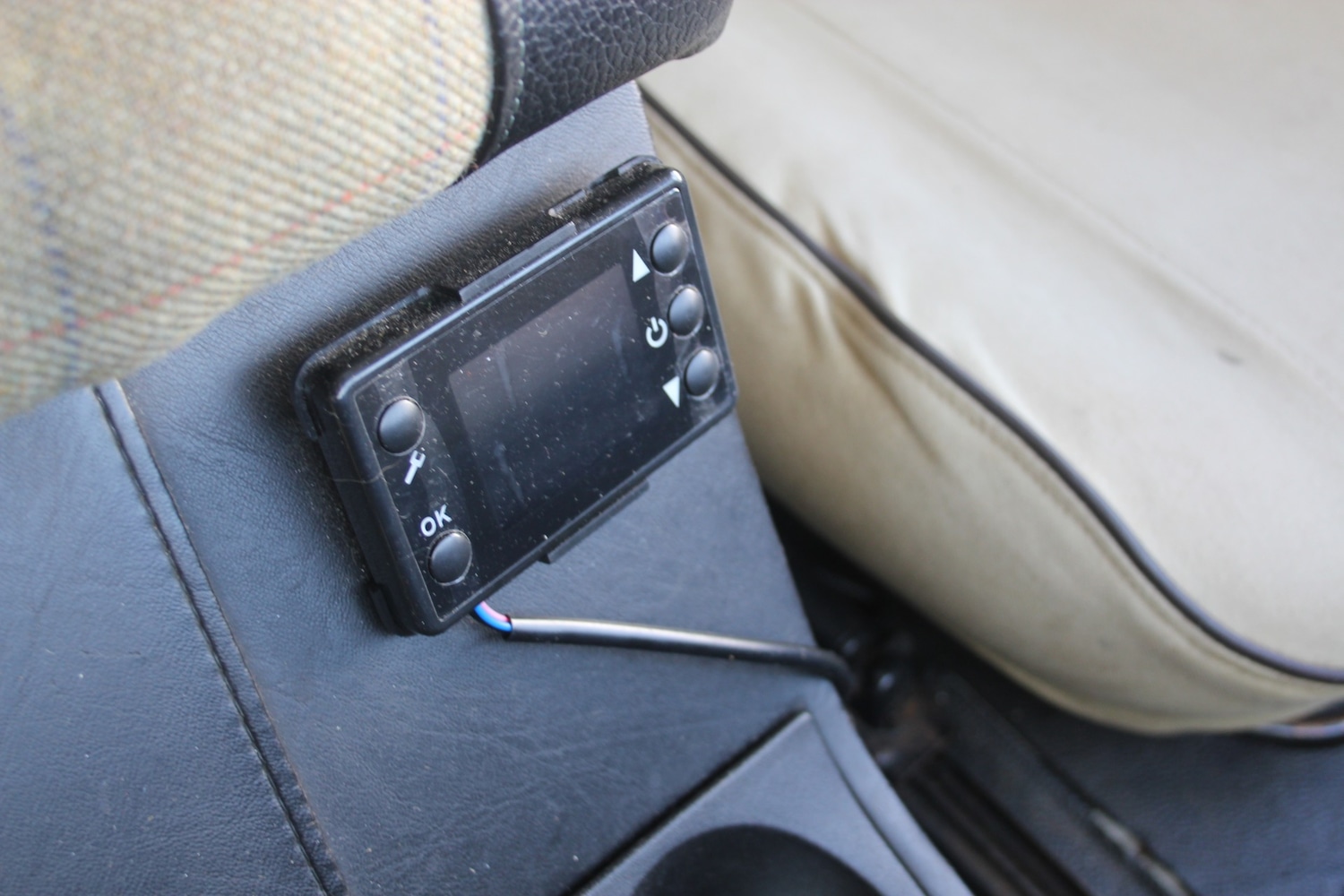 Used Land Rover Defender 2001 for sale - 77873655: Photo 5