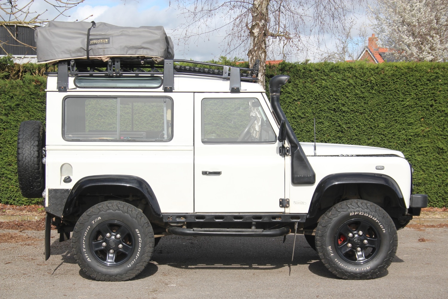 Used Land Rover Defender 2001 for sale - 77873655: Photo 9