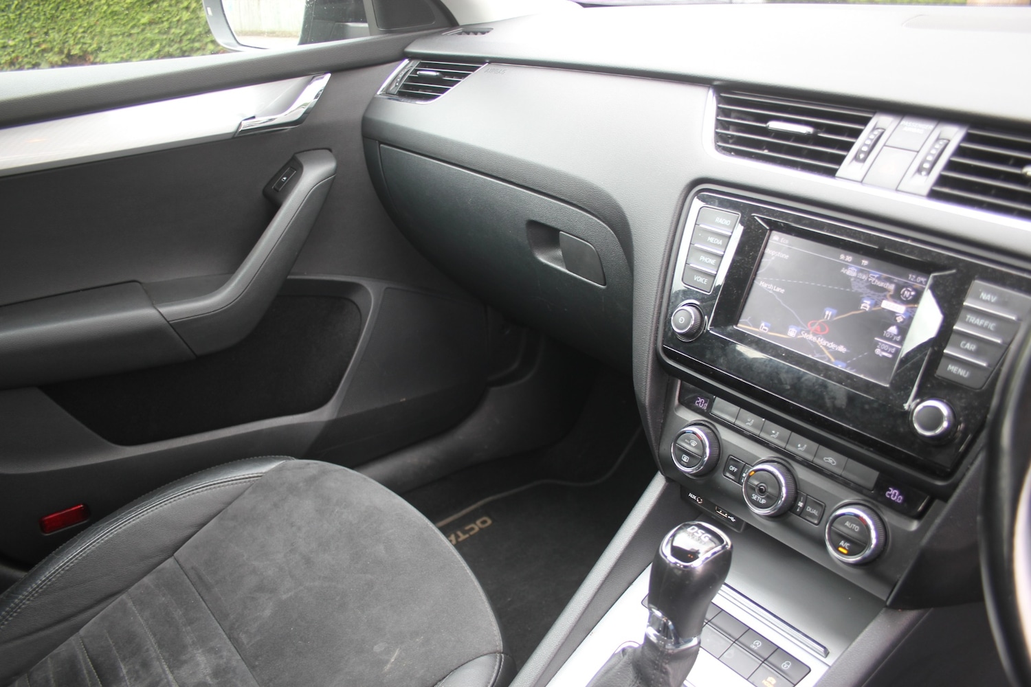 Used Skoda Octavia 2015 for sale - 78122932: Photo 5