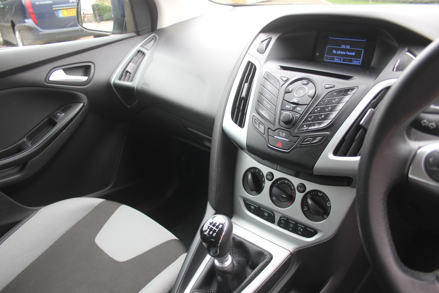 Used Ford Focus 2013 for sale - 76411945: Photo 4