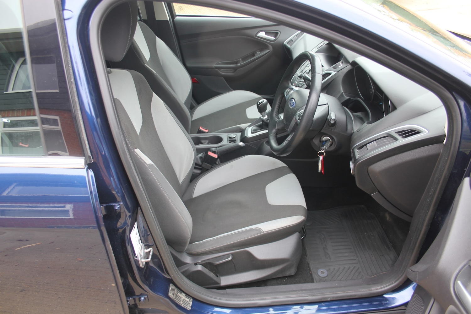 Used Ford Focus 2013 for sale - 76411945: Photo 6