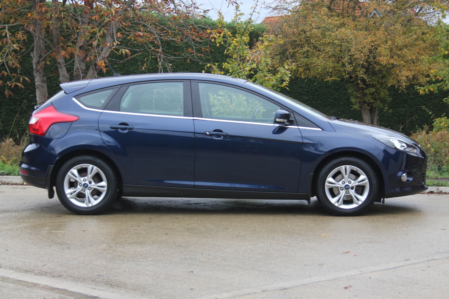Used Ford Focus 2013 for sale - 76411945: Photo 9