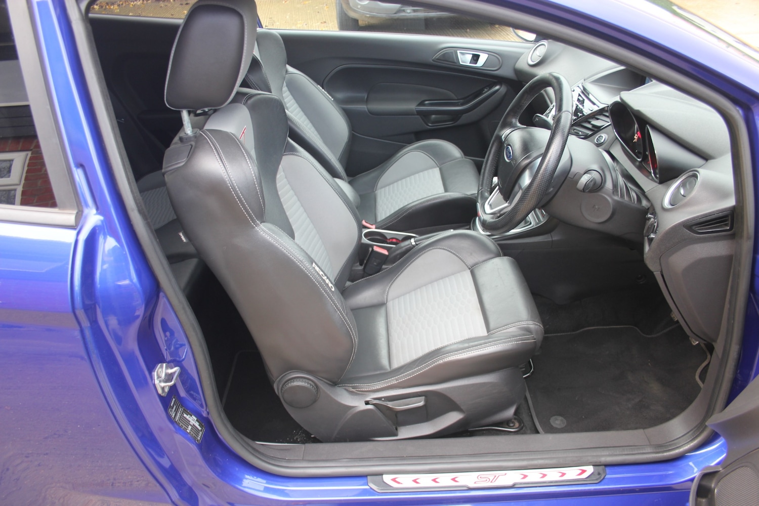 Used Ford Fiesta 2015 for sale - 76531835: Photo 6