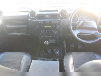 Used Land Rover Defender 2011 for sale - 77195547: Photo