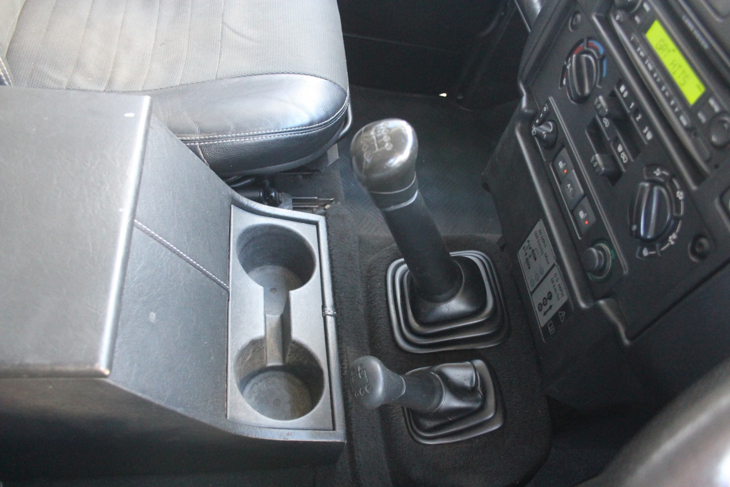 Used Land Rover Defender 2011 for sale - 77195547: Photo 5