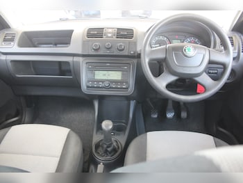 Used Skoda Fabia 2009 for sale - 79217815: Photo