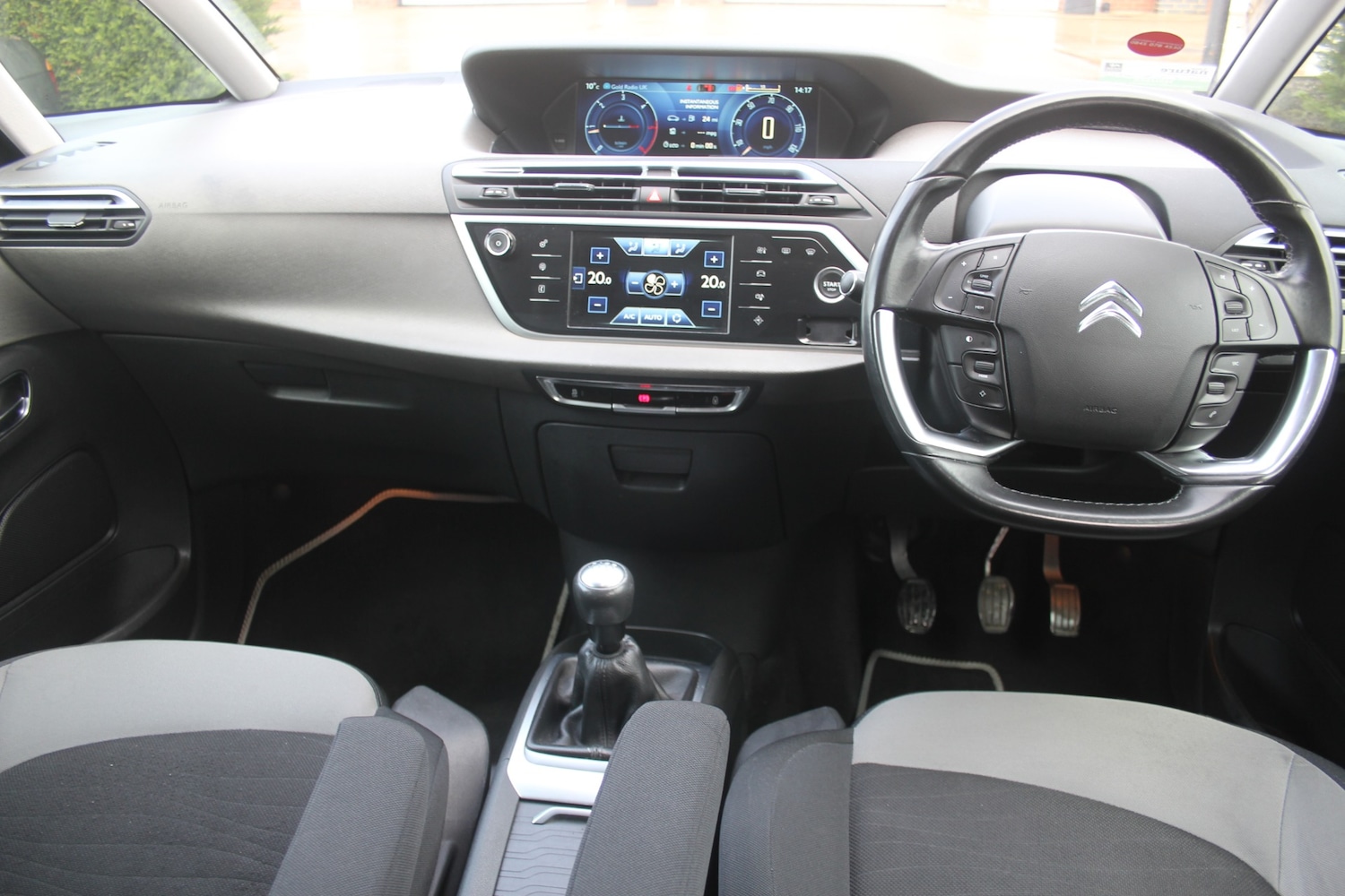 Used Citroen C4 Picasso 2013 for sale - 77619439: Photo 3